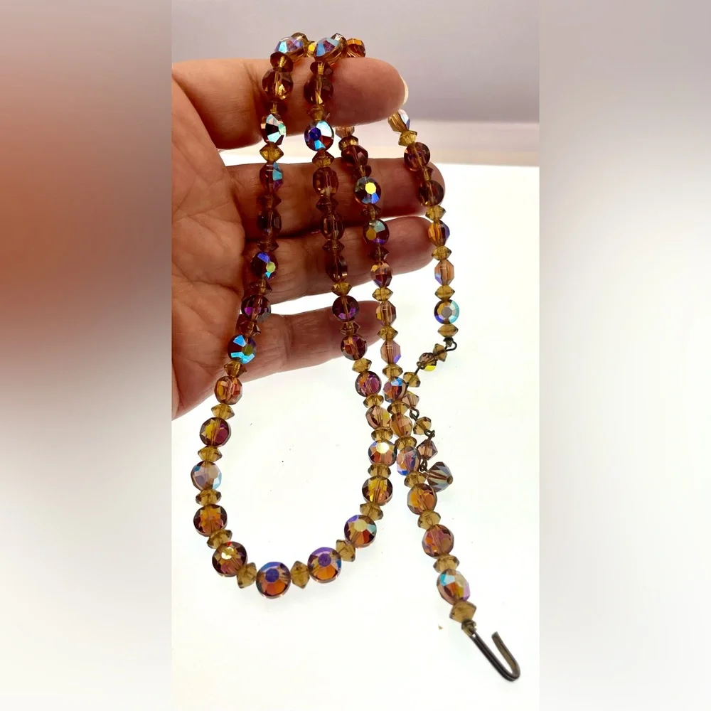 Vintage Faceted Topaz Crystal Aurora Borealis Beaded Necklace Choker - Picture 4 of 4